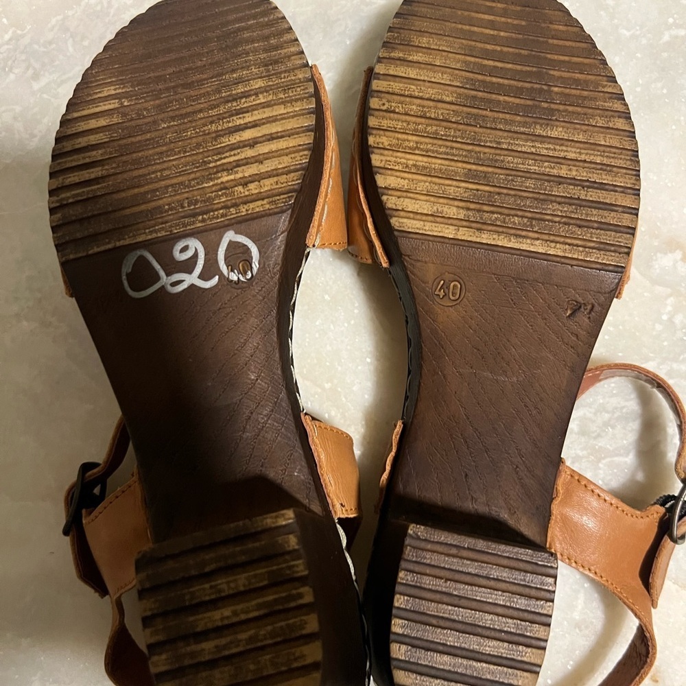 Walking Comfort brown leather sandals with wooden bottoms Size 40 - Picture 6 of 8